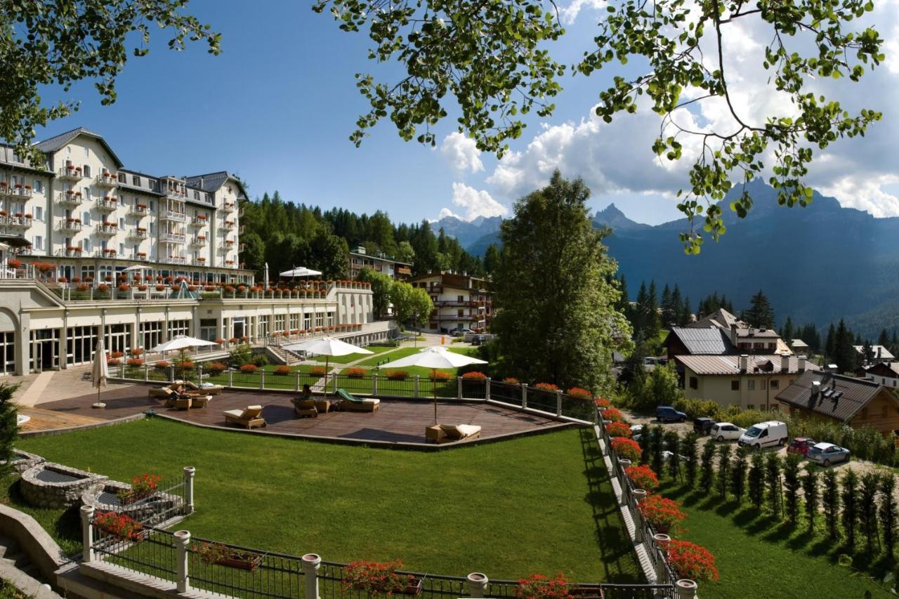 Cristallo, A Luxury Collection Resort & Spa, Cortina D 'Ampezzo Cortina dʼAmpezzo Exterior foto