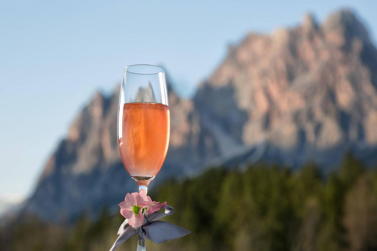 Cristallo, A Luxury Collection Resort & Spa, Cortina D 'Ampezzo Cortina dʼAmpezzo Exterior foto